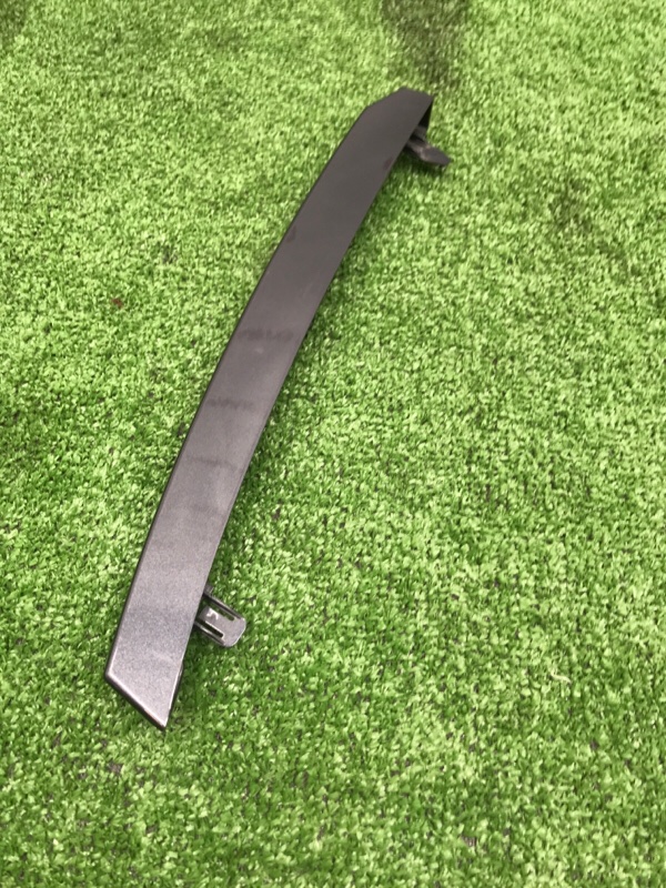 Накладка решетки радиатора