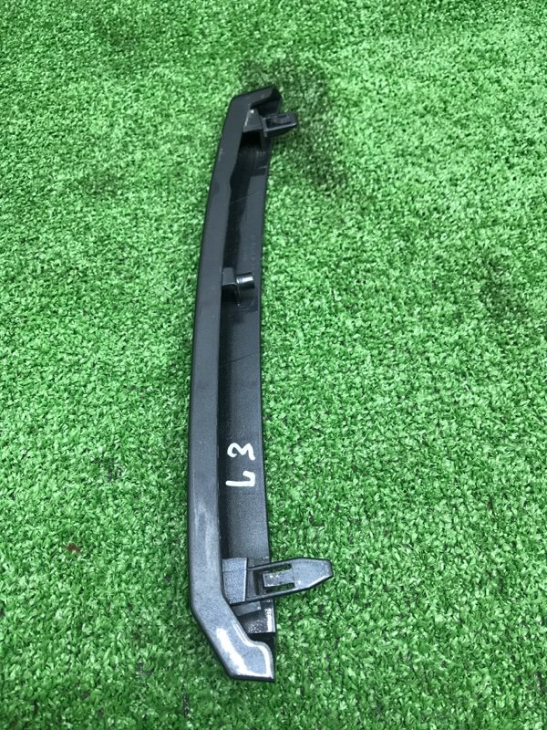 Накладка решетки радиатора