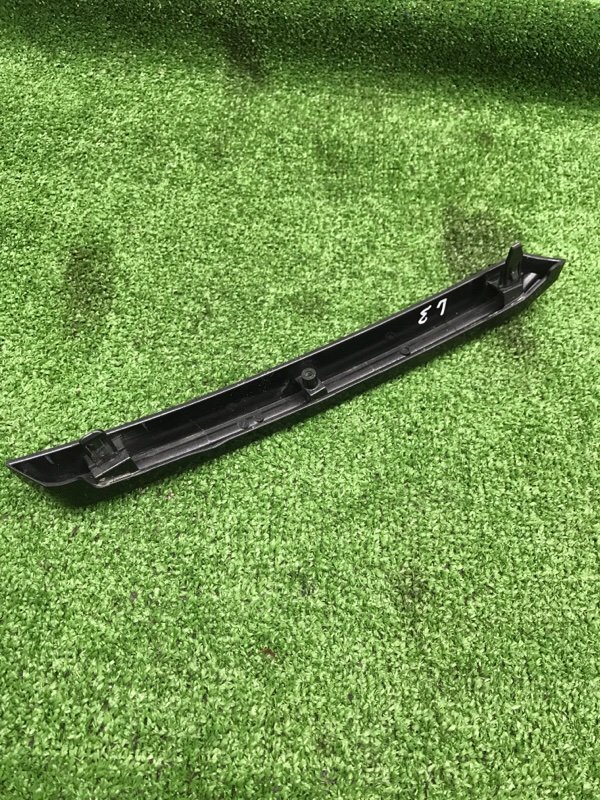 Накладка решетки радиатора