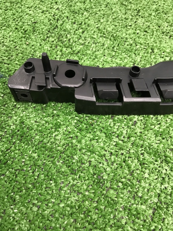 Кронштейн бампера