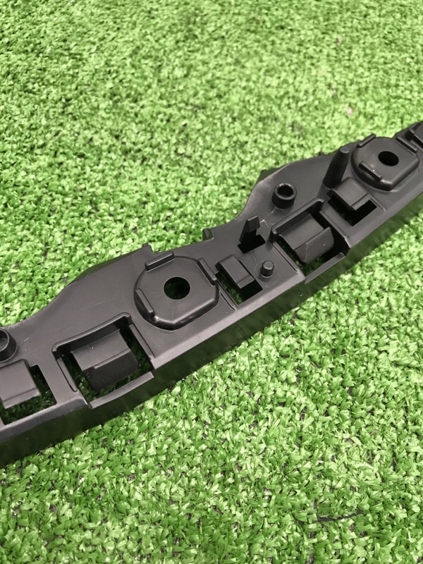 Кронштейн бампера