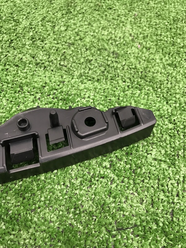 Кронштейн бампера