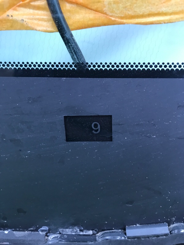 Стекло лобовое