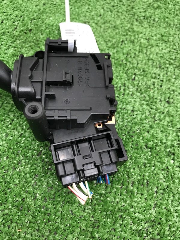 Подрулевой переключатель дворников Toyota Estima 2003 ACR40W