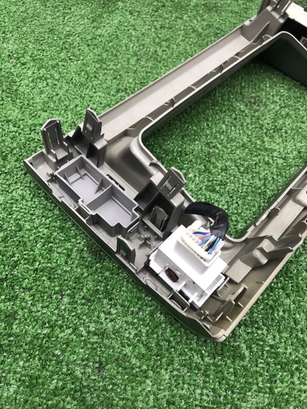 Рамка магнитолы Toyota Estima 2008 ACR50W