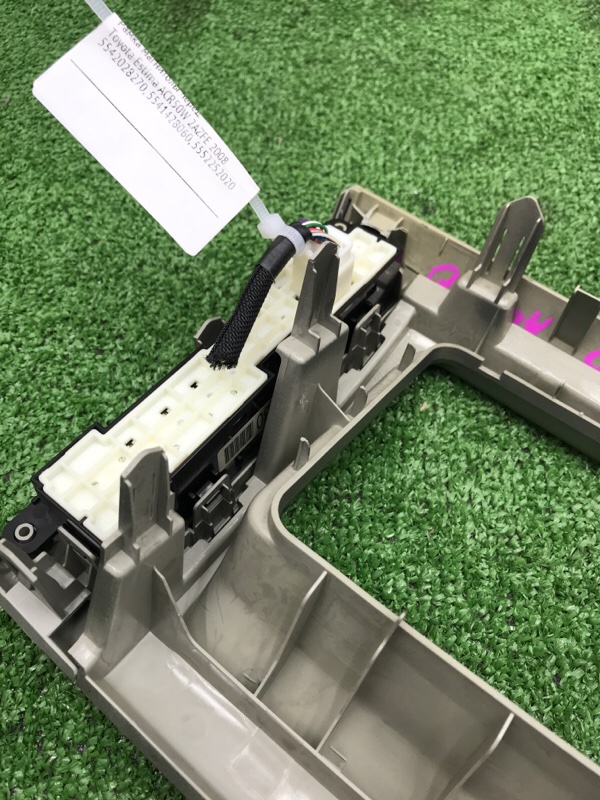 Рамка магнитолы Toyota Estima 2008 ACR50W