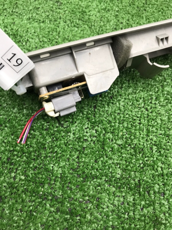 Плафон подсветки салона Toyota Estima 2003 ACR40W