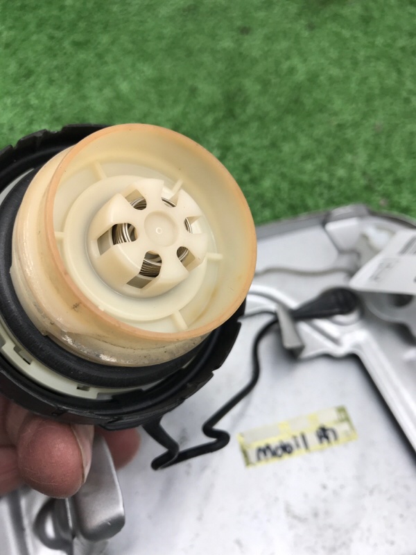 Лючок бензобака Toyota Estima 2008 ACR50W