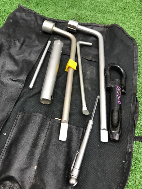 Домкрат Toyota Camry 2006 ACV40