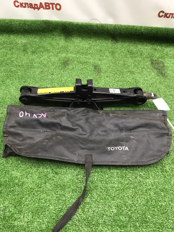 Домкрат Toyota Camry 2006 ACV40