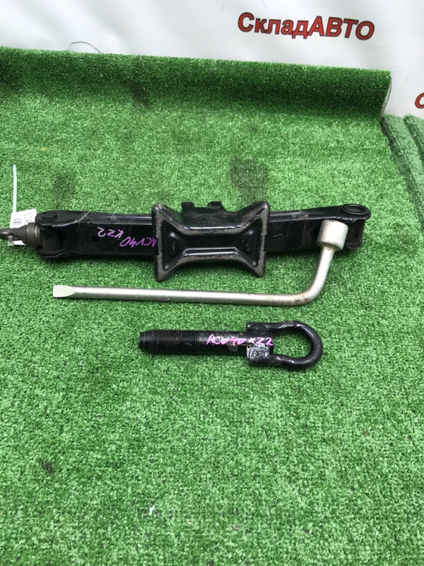 Домкрат Toyota Camry 2006 ACV40