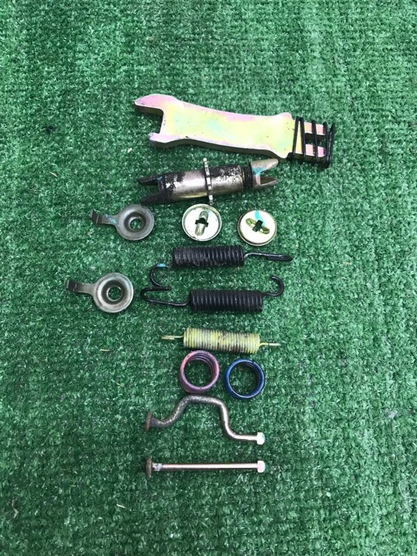 Комплект стояночного тормоза Toyota Estima 2003 ACR40W