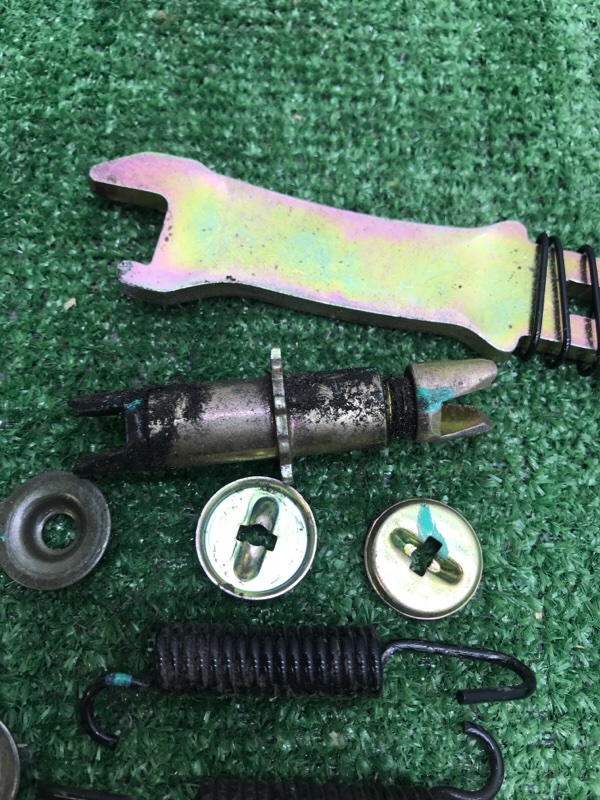 Комплект стояночного тормоза Toyota Estima 2003 ACR40W