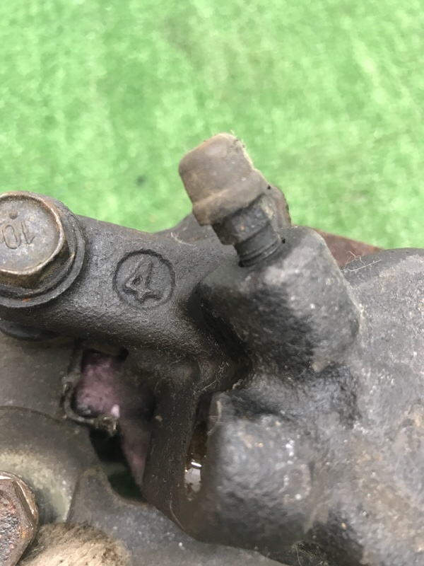 Суппорт тормозной Toyota Estima 2003 ACR40W