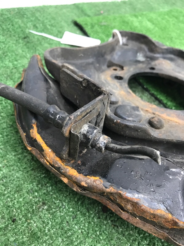 Щиток тормозного механизма Toyota Estima 2003 ACR40W