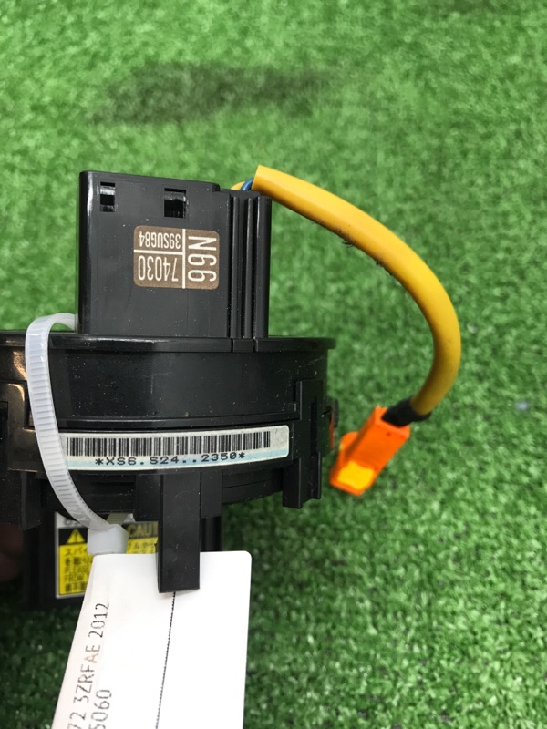 Шлейф-лента Toyota AVENSIS 2012 ZRT272