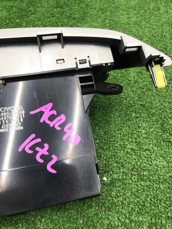 Блок управления климат-контролем Toyota Estima 2003 ACR40W