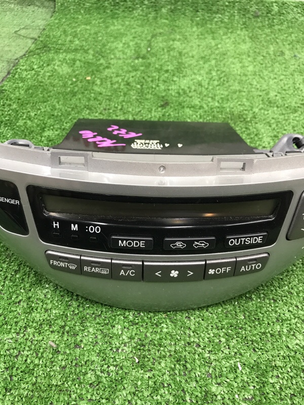 Блок управления климат-контролем Toyota Estima 2003 ACR40W