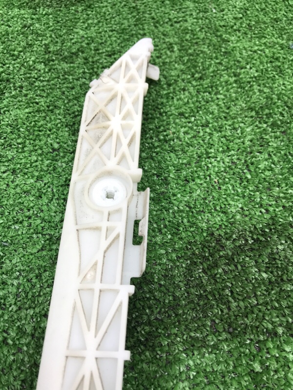 Кронштейн бампера Toyota Estima 2008 ACR50W