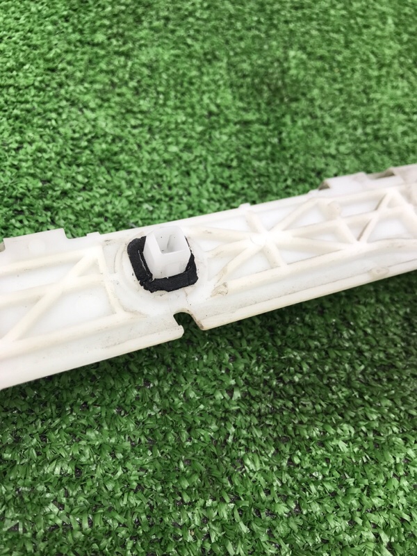 Кронштейн бампера Toyota Estima 2008 ACR50W