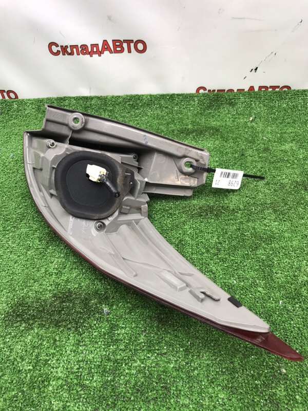 Фонарь наружний Toyota Estima 2008 ACR50W