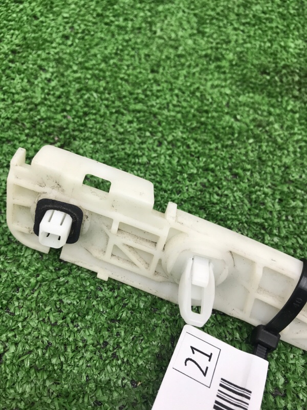 Кронштейн бампера Toyota Estima 2008 ACR50W