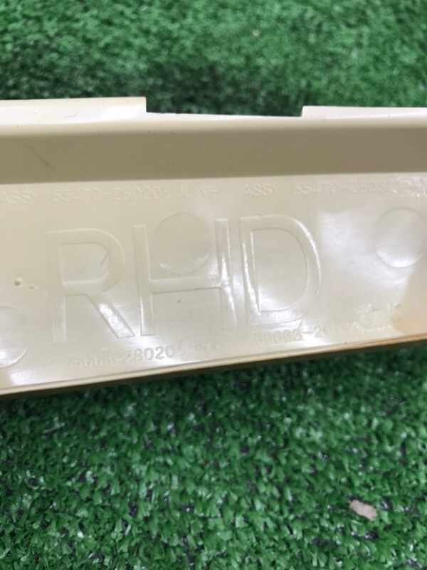 Накладка на торпедо Toyota Estima 2008 ACR50W