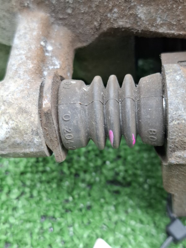 Суппорт тормозной Toyota Estima 2008 ACR50W