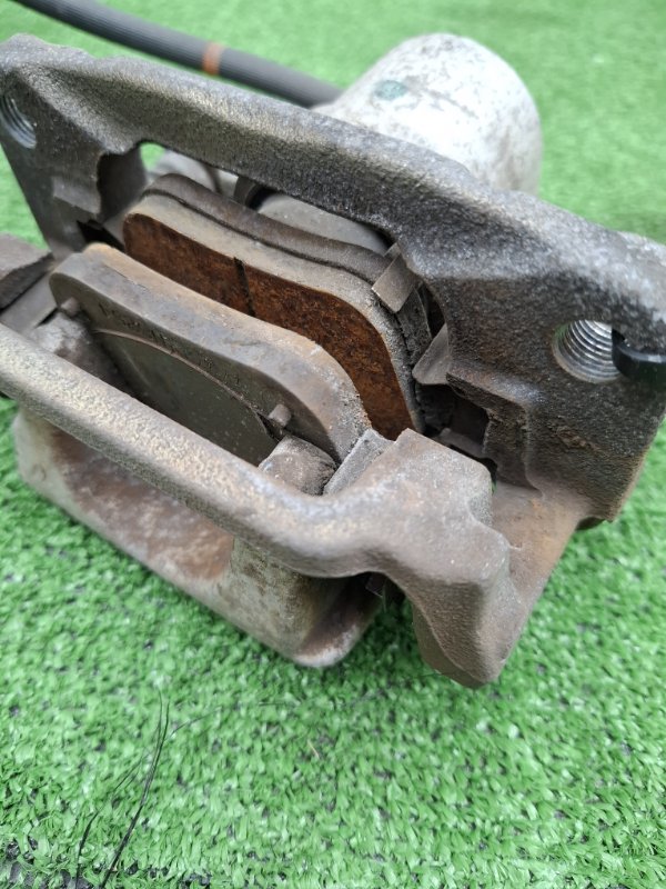 Суппорт тормозной Toyota Estima 2008 ACR50W