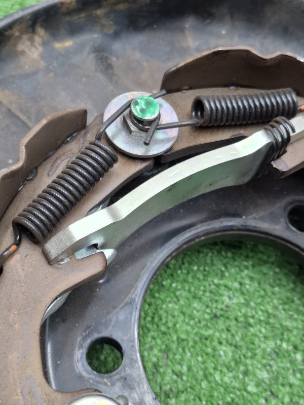 Механизм стояночного тормоза Toyota Estima 2008 ACR50W