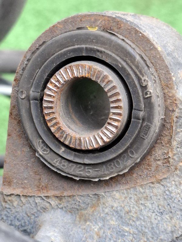 Кулак Toyota Camry 2006 ACV40