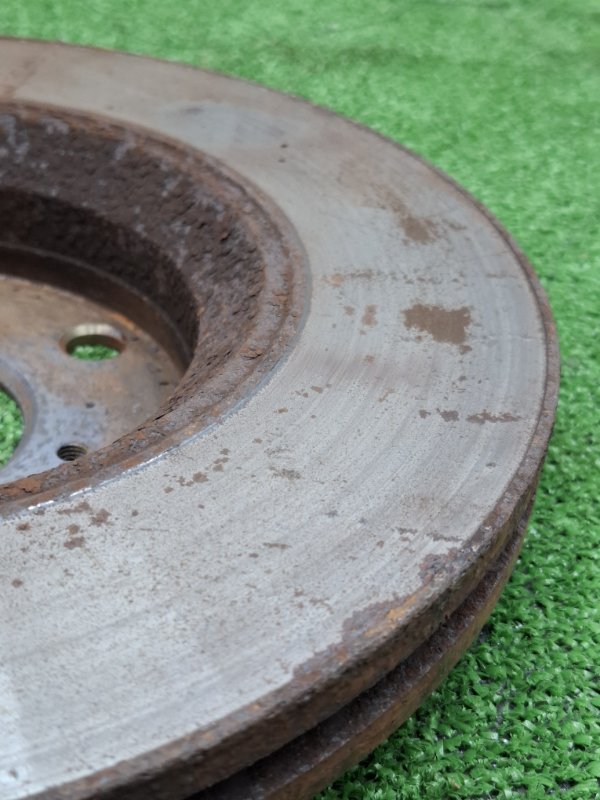 Тормозные диски Toyota AVENSIS 2012 ZRT272