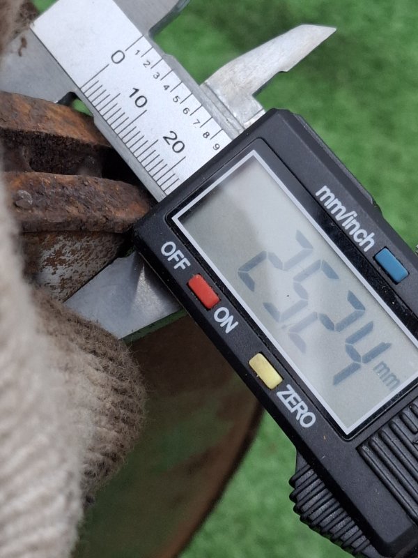 Тормозные диски Toyota AVENSIS 2012 ZRT272