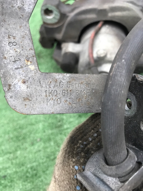 Суппорт тормозной VOLKSWAGEN Touran 2011 1T3