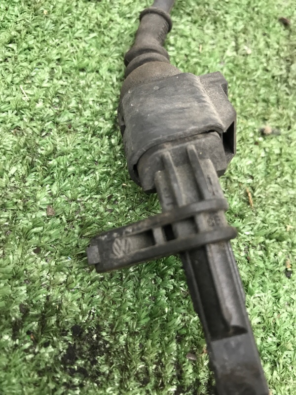 Датчик ABS VOLKSWAGEN Touran 2011 1T3