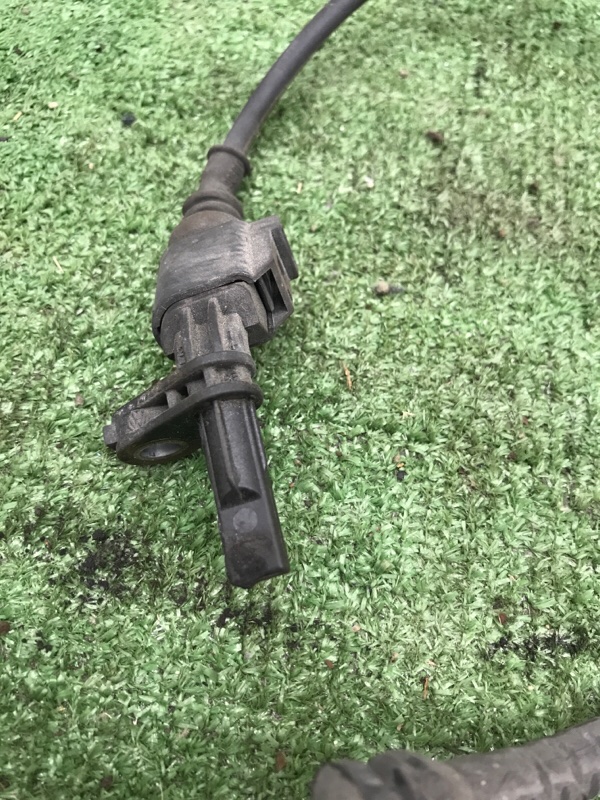 Датчик ABS VOLKSWAGEN Touran 2011 1T3