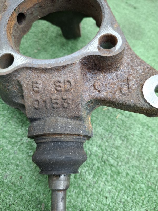 Кулак поворотный Subaru Outback 2013 BRM