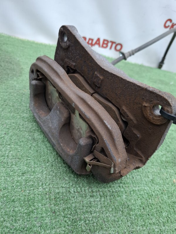 Суппорт тормозной Subaru Outback 2013 BRM