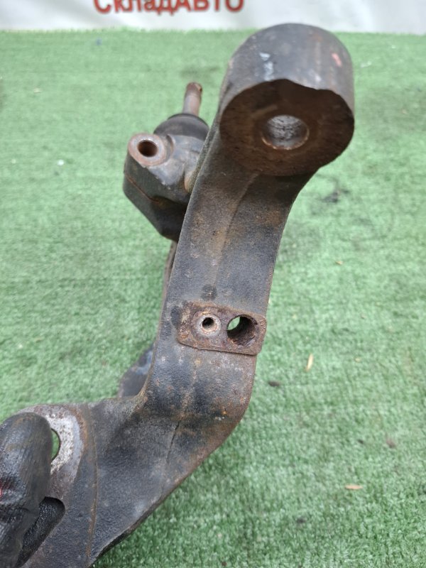 Кулак поворотный Subaru Outback 2013 BRM