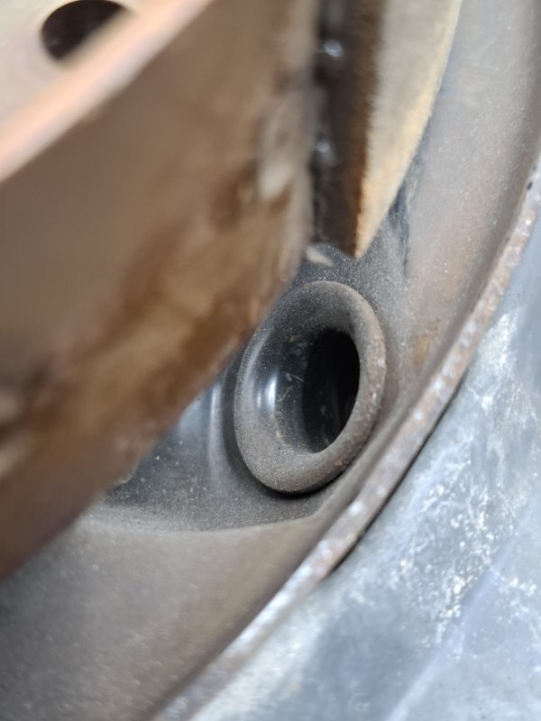 Щиток тормозного диска Subaru Outback 2013 BRM