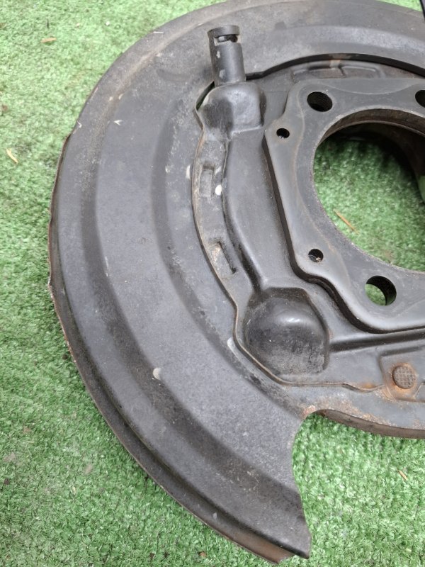 Щиток тормозного диска Subaru Outback 2013 BRM