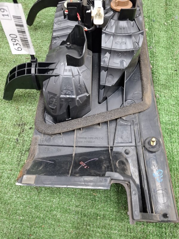 Фонарь внутренний Toyota Estima 2003 ACR40W