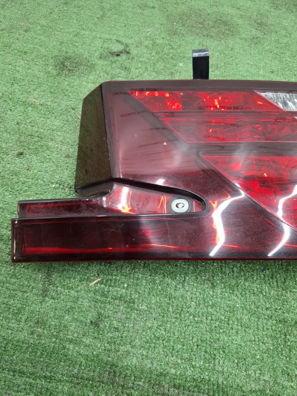 Фонарь внутренний Toyota Estima 2003 ACR40W