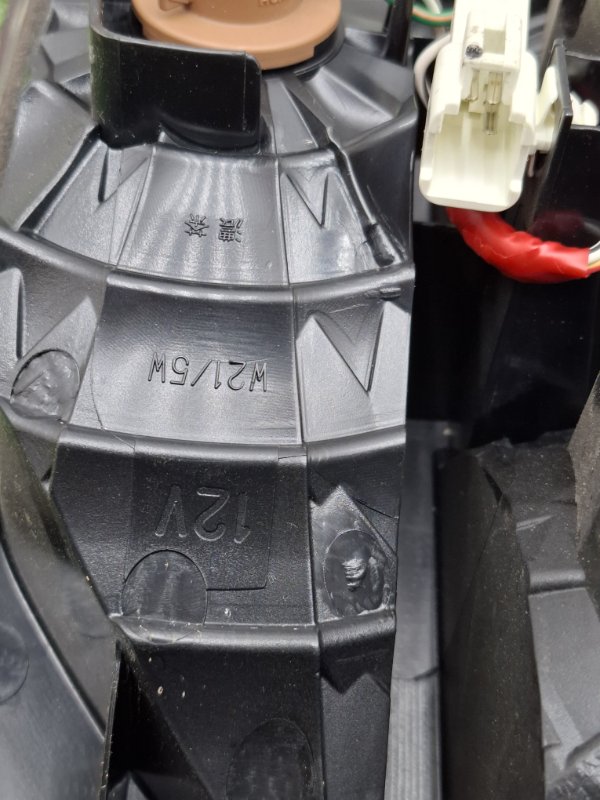 Фонарь внутренний Toyota Estima 2003 ACR40W