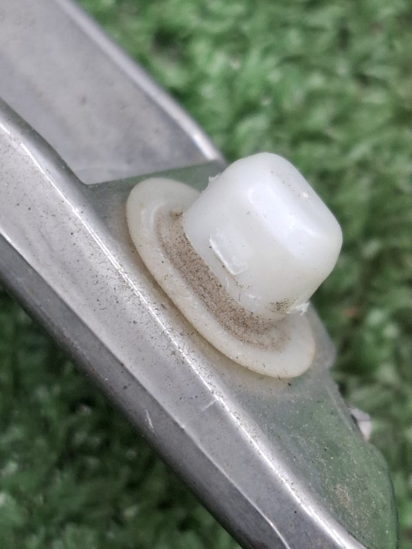 Накладка крышки багажника Toyota Estima 2003 ACR40W