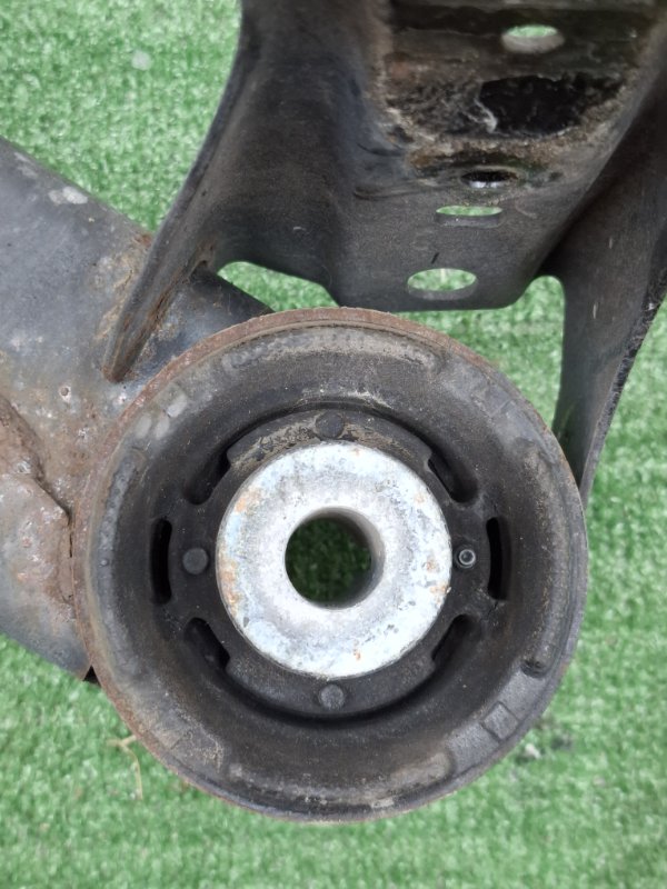 Подрамник Subaru Outback 2013 BRM