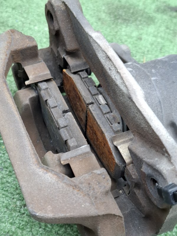 Суппорт тормозной Subaru Outback 2013 BRM