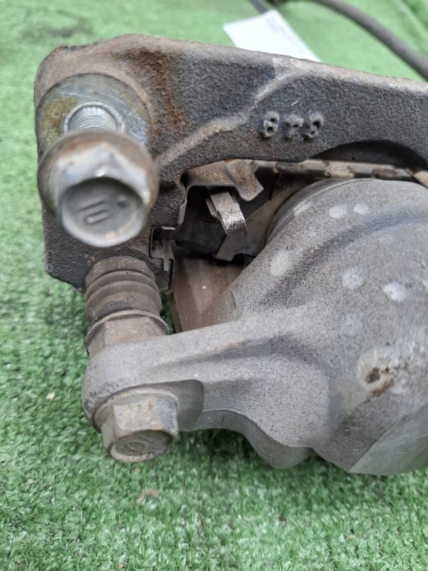 Суппорт тормозной Subaru Outback 2013 BRM