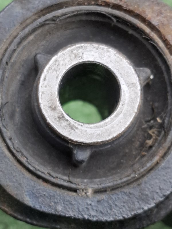 Кулак ступицы Subaru Outback 2013 BRM