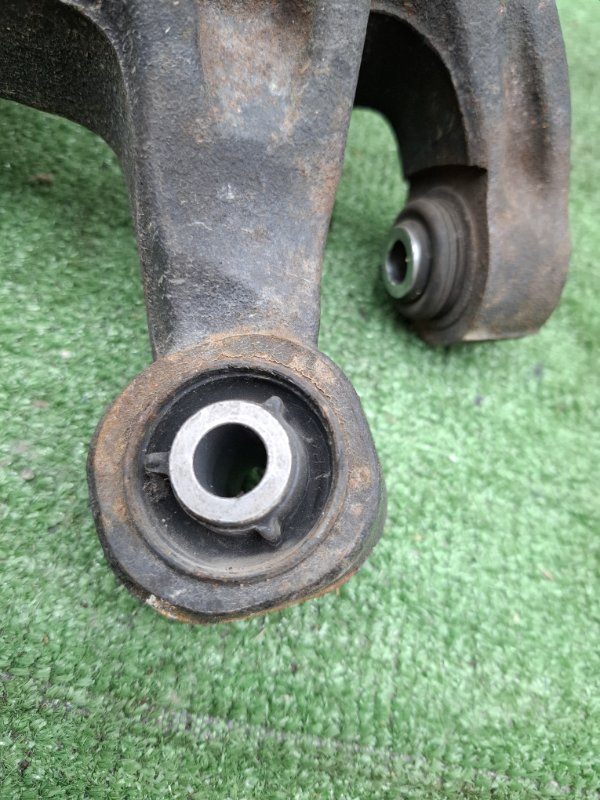 Кулак ступицы Subaru Outback 2013 BRM